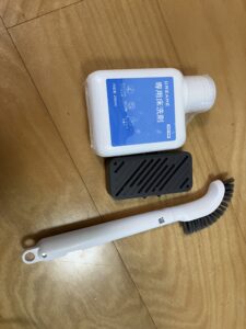 Dreame専用洗剤とブラシ